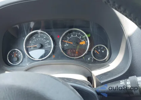 2014 Jeep Compass Latitude из США, поврежденный, VIN 1C4NJDEB9ED632886